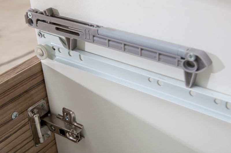 Cabinet Hardware Installation Costs — Cost of Cabinet Hardware Installation
